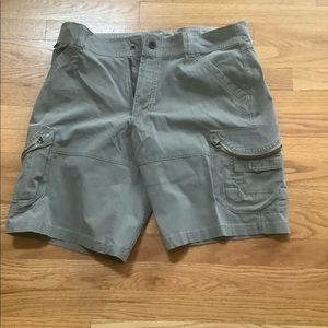 Men’s Kuhl Outdoor Adventure Hiking Shorts Size 35 with 10” inseam Patina Dye